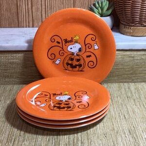 Peanuts Halloween Orange  Snoopy Plates 8” Melamine